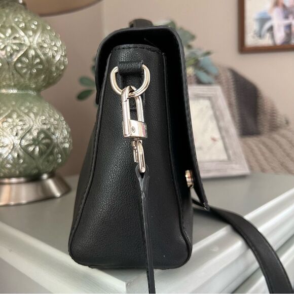 Guess Lani Vegan Black Two Handle Flap Satchel Crossbody Purse Bag - Picture 8 of 16